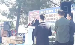 AK Partili Şahinbey Belediye Başkanı 31 Mart'ta aldığı oyu beğenmeyerek çiftçilere tepki gösterdi.  "Çok ayıp ettiniz"