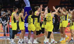Fenerbahçe finalde! EuroLeague'de nefes kesen mücadele