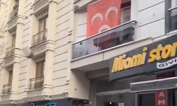 Esenyurt karıştı! DEM Partililer MHP bayraklı evi taşladı