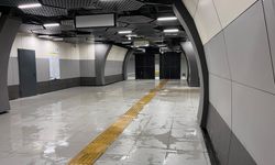 Yenibosna metro istasyonunu yağmur sonrası su bastı