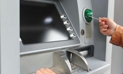 ATM dolandırıcılarının yeni oyunu: Yardım bahanesi ile hırsızlık!