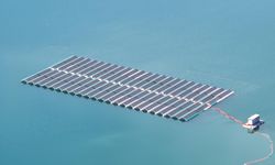 Türkiye'nin ilk yüzer güneş enerjisi santrali üretimine başlayacak