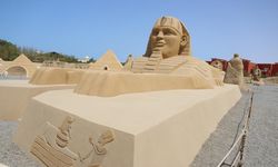Mısır'da 'Kum Heykel Müzesi'ne ziyaretçi akını