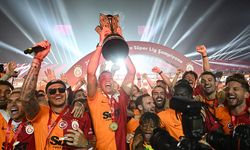 Fenerbahçe'nin puan kaybından sonra Galatasaray'ın paylaşımı dikkat çekti