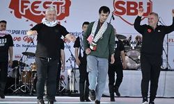 Gençlik ve Spor Bakanı Bak’tan "dabke" dansı