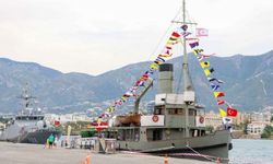 TCG Nusret Müze Gemisi KKTC'de ziyarete açıldı