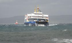 Marmara ve Kuzey Ege'de deniz ulaşımına fırtına engeli