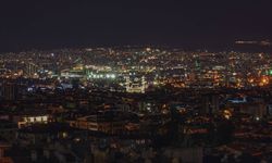 Ankara'da şehrin ışıkları güzel görüntü oluşturdu