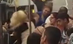 İki kadın, otobüste saç baş kavga etti! O anlar böyle görüntülendi!