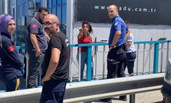 Köprüye çıkan genç kızı polis ikna etti