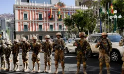 Bolivya Devlet Başkanı Arce'den halka çağrı: Meydanlara çıkın!