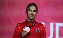 Milli sporcu Buse Tosun Çavuşoğlu altın madalya kazandı
