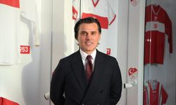 A Milli Takım teknik direktörü Vincenzo Montella bir ilke imza attı