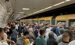 İstanbul'da iki metro hattında arıza