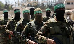 Hamas İsrail ordusunun  1’i ABD’li 3 esiri öldürdüğünü duyurdu