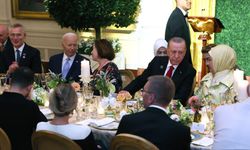 Cumhurbaşkanı Erdoğan , ABD Başkanı Joe Biden tarafından verilen akşam yemeğine katıldı