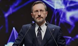 Fahrettin Altun: Cumhurbaşkanımız hayatını adaletsizlik ve zulümle mücadeleye adadı!