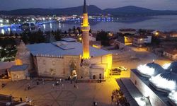 Konya'da bulunan bu camiyi tatilde 21 bin 801 kişi ziyaret etti