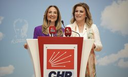 CHP Kadın Kolları'nda devir teslim! Asu Kaya görev başında!