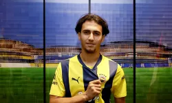 Fenerbahçe,  19 yaşındaki genç stoperle 4 yıllık anlaşma sağladı!