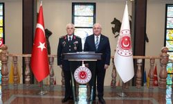 Orgeneral Arif Çetin'den Milli Savunma Bakanı Güler'e veda ziyareti