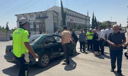 Kilis'te motosiklet otomobile çarptı: Can kaybı yok