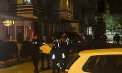 İstanbul'da aranan şüpheli, polise silahla saldırdı