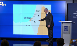 Netanyahu, Batı Şeria'nın "ilhak edildiği" İsrail haritasını gösterdi