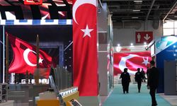 TUSAŞ'a yapılan saldırının ardından SAHA EXPO alanı Türk bayraklarıyla donatıldı