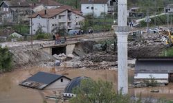 Şiddetli yağışlar Bosna Hersek'i vurdu: 18 kişi hayatını kaybetti