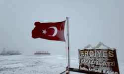 Erciyes Dağı beyaza büründü