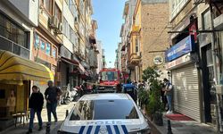 Kadıköy'de 5'inci kattaki dairede patlama: 1 kişi yaralandı