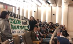 Siyonizm paneline protesto damga vurdu