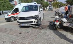 Motosiklet transitle çarpışınca sürücü ağır yaralandı