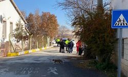 Konya'nın Ereğli ilçesinde otomobilin çarptığı öğrenci yaralandı