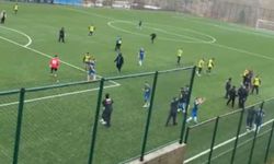 Malatya’da futbol maçında kaos: 3 futbolcu taşla yaralandı