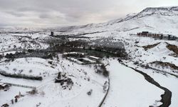 Kardan kapanan Malatya-Sivas kara yolu ulaşıma açıldı