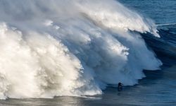 Türkiye'de tsunami olur mu? Tsunami nedir, nasıl oluşur ve Türkiye için risk taşır mı?