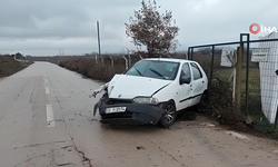 Bursa'da hapşıran sürücü kontrolden çıktı: 2 yaralı