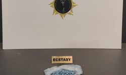 Samsun'da 165 adet ecstasy hap yakalandı