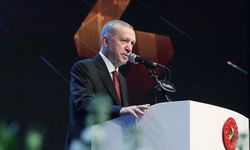 Cumhurbaşkanı Erdoğan'dan Suriyeliler mesajı: Kalmak isteyenlerin başımızın üstünde yeri var