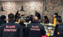 Elazığ'da elini kıyma makinesine kaptıran çalışanı itfaiye kurtardı