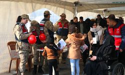 Suriyelilerin Hatay'daki sınır kapılarından ülkelerine dönüşü akın akın devam ediyor