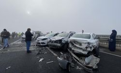 Diyarbakır'da sis kazaya neden oldu! 13 araç birbirine girdi