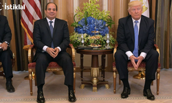 Sisi: Dünya, Orta Doğu barışı için Trump'a güveniyor