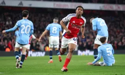 Premier Lig'de Arsenal, Manchester City'yi farklı mağlup etti