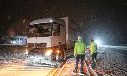 Malatya-Kayseri kara yolu kar nedeniyle ağır tonajlı araçların geçişine kapatıldı