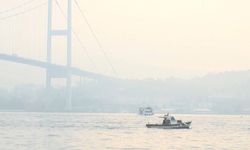 İstanbul Boğazı'nda gemi trafiği çift yönlü durduruldu