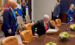 Trump'ın Netanyahu hareketi gündem oldu! Eleştiriler art arda geldi