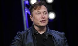 Elon Musk, Radio Free Europe ile Voice of America'nın kapatılmasını talep etti